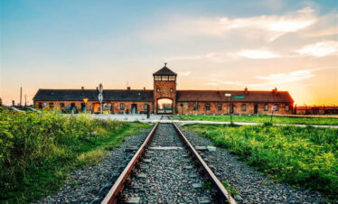 Krakow with Auschwitz Tour